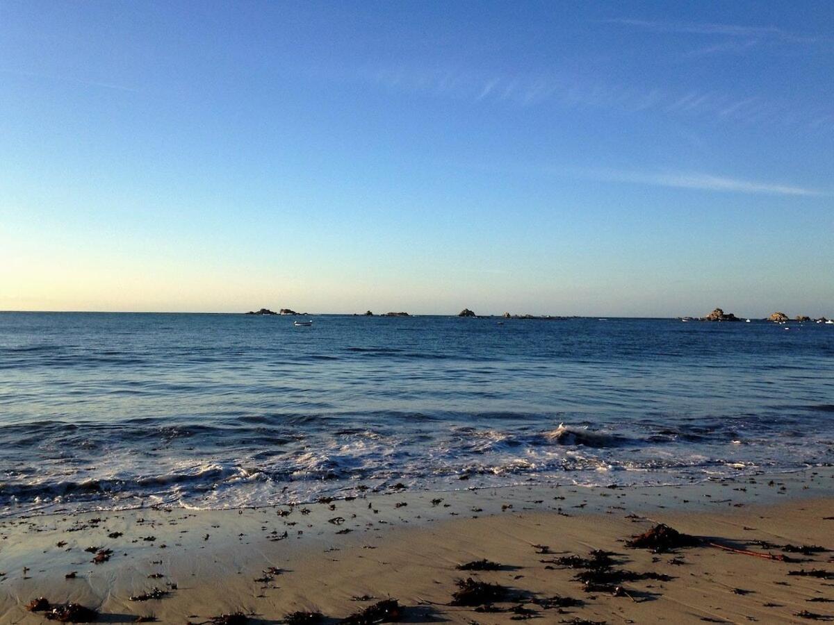 Theven Plages Santec Buitenkant foto